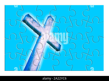 Wiederherstellung oder unseren Glauben - christliche Kreuz Konzept Bild im Puzzle Form zu verlieren. Stockfoto