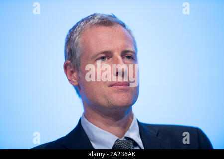 Manchester, Großbritannien. 30 Sep, 2019. Zac Goldsmith, Staatsminister und MP für Richmond Park spricht am Tag zwei der Parteitag der Konservativen in Manchester. Quelle: Russell Hart/Alamy leben Nachrichten Stockfoto