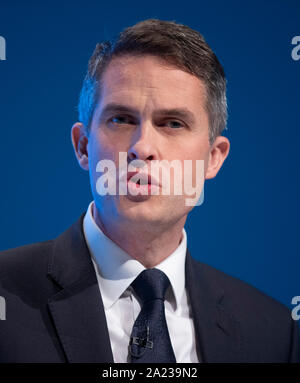 Manchester, Großbritannien. 30 Sep, 2019. Gavin Williamson, der Staatssekretär für Bildung und MP für South Staffordshire spricht am Tag zwei der Parteitag der Konservativen in Manchester. Quelle: Russell Hart/Alamy leben Nachrichten Stockfoto