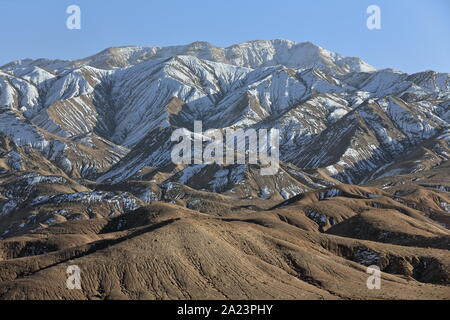 Zentrale Altyn Tagh-Berge vom Nnal.Highway G315-North Xorkol Becken aus gesehen. Xinjiang-China-0502 Stockfoto