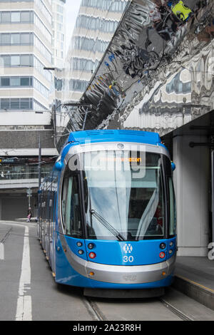 Wolverhampton, gebunden, Straßenbahn, in, City, Center, Transport, Transport, Hub, Metro, urban, von, Birmingham, West Midlands, Midlands, England, UK, GB, Großbritannien, Europa Stockfoto