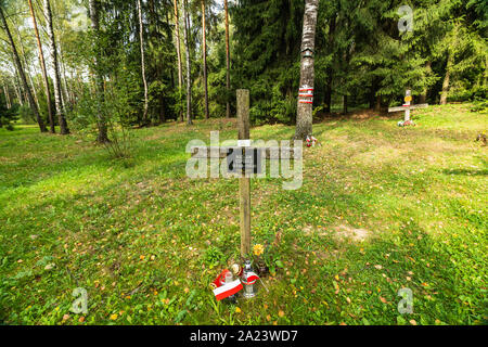 Kurapaty, Minsk/Belarus - September 15, 2019 Kurapaty Wald Massaker. Gedenkstätte für die Opfer der stalinistischen Ära Repressionen in Kurapaty, Minsk Stockfoto