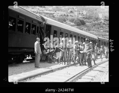 Palästina Unruhen 1936. Personenzug an Bittir, militärischen Eskorte Stockfoto