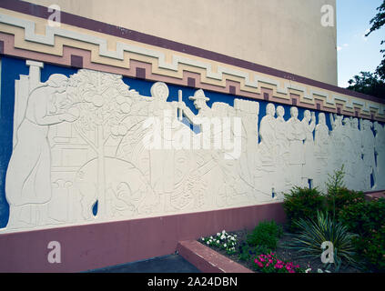 Teil von einem Fries, einer von vielen im Fair Park, Standort des Texas hundertjährigen Feier 1936 und der Panamerikanischen Ausstellung 1937 in Dallas, Texas Stockfoto