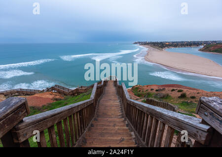 Die Promenade Treppe im Mund lcoated in Southport Onkaparinga Port Noarlunga South Australia am 4. September 2019 Stockfoto