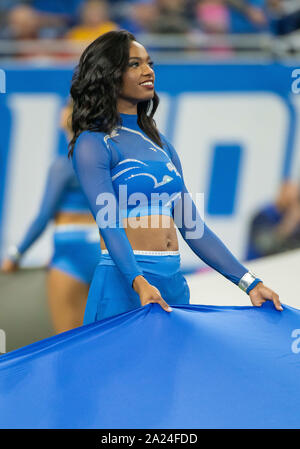 DETROIT, MI - 29. SEPTEMBER: Detroit Lions Cheerleader während der Halbzeit des NFL Spiel zwischen Kansas City Chiefs und Detroit Lions am 29 September, 2019 im Ford Field in Detroit, MI (Foto von Allan Dranberg/Cal Sport Media) Stockfoto