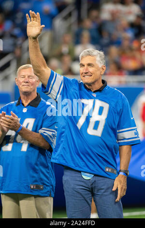 DETROIT, MI - 29. SEPTEMBER: Ehemaliger Detroit Lion Doug Englisch geehrt werden an Halbzeit der NFL Spiel zwischen Kansas City Chiefs und Detroit Lions am 29 September, 2019 im Ford Field in Detroit, MI (Foto von Allan Dranberg/Cal Sport Media) Stockfoto