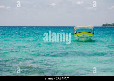 Typische Szene der Playa Blanca auf der Insel Baru Stockfoto