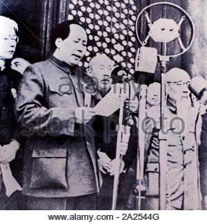 Mao Zedong die Volksrepublik China 1949. Mao Zedong oder Mao Tse-tung (1893-1976) Vorsitzender der Kommunistischen Partei Chinas von der Gründung 1949 bis zu seinem Tod Stockfoto