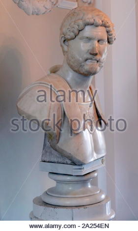 Büste von Hadrian (76 - 138), römischer Kaiser von 117 bis 138. Er ist für den Aufbau von Hadrian's Wall, der die nördliche Grenze von Britannia markiert bekannt Stockfoto