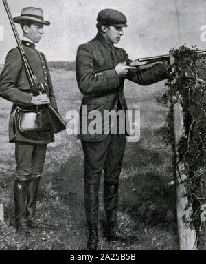 Alfonso XIII (1886-1941) König von Spanien von 1886 bis zur Ausrufung der Zweiten Republik im Jahr 1931. Hier schießen Spiel Stockfoto