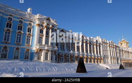 Die Außenseite des Catherine Palace, ein Rokoko Palast in der Stadt von Zarskoje Selo befindet. Stockfoto