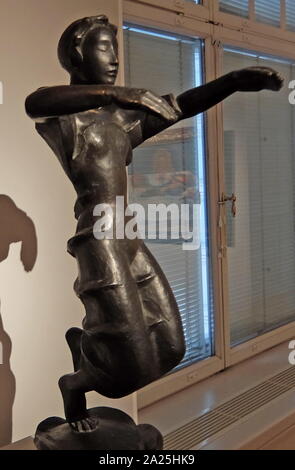 Bronze Skulptur mit dem Titel "javan Tänzerin" von Georg Kolbe. Georg Kolbe (1877-1947) eine deutsche Bildhauerin. Stockfoto