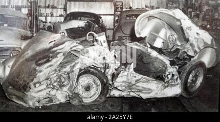 Foto von James Dean Porsche Spyder nach seinem tödlichen Absturz. James Dean (1931-1955) ein US-amerikanischer Schauspieler starb als Ergebnis seiner Absturz an der Kreuzung der California State Route 46 und Route 41. Stockfoto