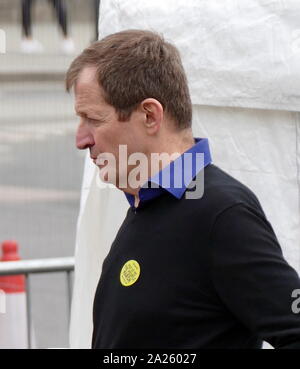 Alastair Campbell, ehemalige Arbeit drücken Sie Berater und Spin Doctor, an der "Abstimmung" März in Parliament Square, London. Abstimmung der März fand in London statt am 23. März 2019 im Rahmen einer Serie von Demonstrationen gegen Brexit, Aufruf für ein neues Referendum zu protestieren, und die britische Regierung fragen, Artikel 50 zu widerrufen. Es brachte in die Hauptstadt Hunderte von Tausenden von Demonstranten, oder über eine Million Menschen nach Angaben der Veranstalter. Stockfoto