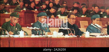 Von während der Kulturrevolution 1967 nach rechts: Lin Biao, Jiang Qing, Chen Boda, Kang Sheng, links Stockfoto