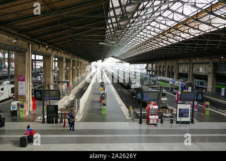 Der Gare du Nord (Bahnhof Nord), offiziell Paris-Nord, ist einer der sechs großen Terminus Stationen der SNCF mainline Netzwerk für Paris, Frankreich. Stockfoto