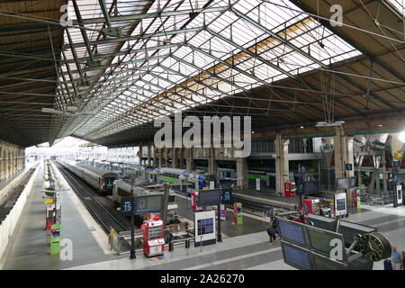 Der Gare du Nord (Bahnhof Nord), offiziell Paris-Nord, ist einer der sechs großen Terminus Stationen der SNCF mainline Netzwerk für Paris, Frankreich. Stockfoto