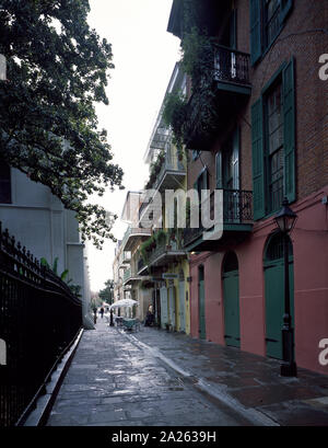 Pirate's Alley, neben St. Louis Kathedrale auf der Jackson Square im Französischen Viertel, New Orleans, Louisiana Stockfoto