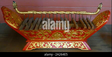 Modell gamelan ochestral Instrument, aus Indonesien, von Sir Stamford Raffles (1781-1826), britischer Staatsmann, Vizegouverneur von Java gesammelt und Gründer von Singapur 1819 Stockfoto