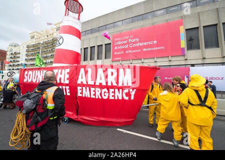 Aussterben Rebellion außerhalb der Labour Party Jahreskonferenz 2019, Brighton, U.K. protestieren Stockfoto