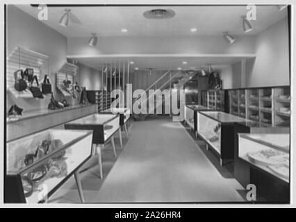 Plymouth Geschäft, Business an 2287 Broadway, New York City. Stockfoto