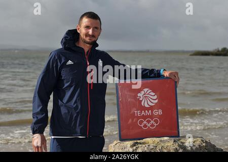 Poole. Vereinigtes Königreich. 01. Oktober 2019. Giles Scott (Finn mens eine Person beiboot Heavy) TeamGB die ersten Athleten für die Olympischen Spiele 2020 ausgewählt Tokyo bekannt geben. Segeln. Haven Rockley Holiday Park. Poole. Dorset. UK. Credit: Sport in Bildern/Alamy leben Nachrichten Stockfoto