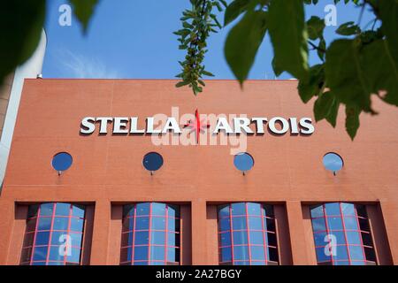 Belgien: Hauptsitz von Stella Artois, eine Marke von Anheuser-Busch InBev, in Leuven. Foto von August 25th, 2019 | Verwendung weltweit Stockfoto