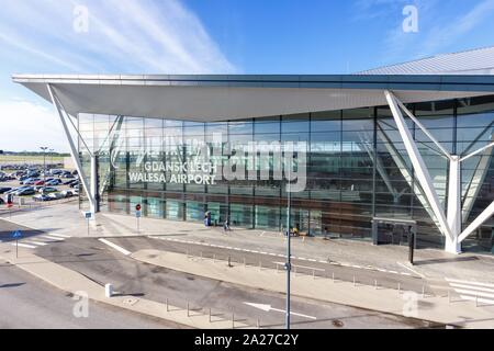 Danzig, Polen - 29. Mai 2019: Terminal der Flughafen Danzig (GDN) in Polen. | Verwendung weltweit Stockfoto
