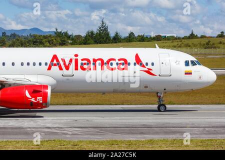 Medellin, Kolumbien - Januar 26, 2019: Avianca Airbus A321 Flugzeug in Medellin Rionegro Flughafen (MDE) in Kolumbien. | Verwendung weltweit Stockfoto