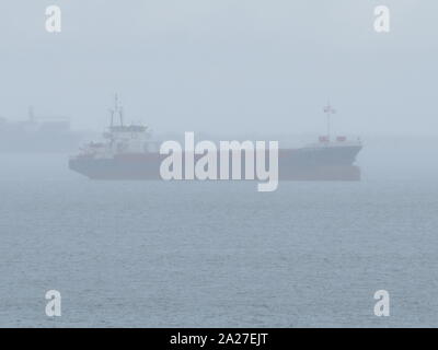 Sheerness, Kent, Großbritannien. Am 1. Oktober 2019. UK Wetter: ein heftiger Regenschauer in Sheerness, Kent. Credit: James Bell/Alamy leben Nachrichten Stockfoto