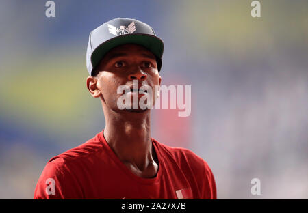 Katar Mutaz Essa Barshim während der Männer Hochsprung Qualifizieren während Tag fünf der IAAF Weltmeisterschaften am Khalifa International Stadium, Doha, Katar. Stockfoto