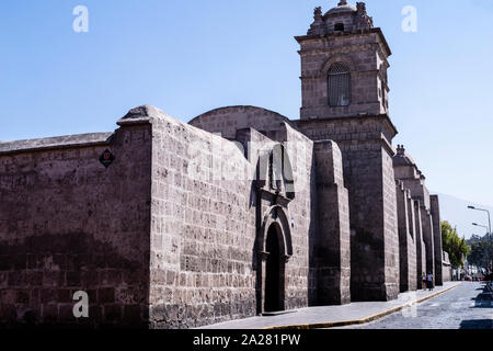 Das Kloster von Santa Catalina de Siena (1579), Arequipa, Peru, Südamerika. Stockfoto