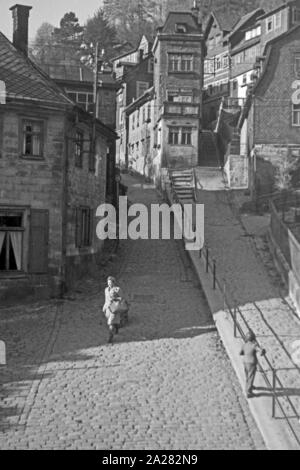 Stadt Lauscha in Thüringen 1940-50 er. Stadt Lauscha in Thüringen, 1940-50 s Stockfoto