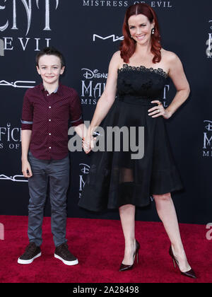 Hollywood, Vereinigte Staaten. 30 Sep, 2019. HOLLYWOOD, LOS ANGELES, Kalifornien, USA - 30. SEPTEMBER: Freddie voll und Annie Wersching bei der Weltpremiere von Disney's "aleficent: Herrin des Bösen' am El Capitan Theatre am September 30, 2019 in Hollywood, Los Angeles, California, United States. (Foto von Xavier Collin/Image Press Agency) Quelle: Bild Presse Agentur/Alamy leben Nachrichten Stockfoto