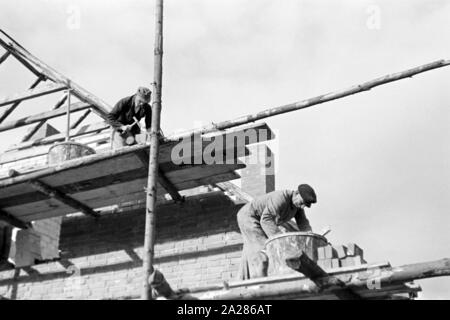 Wiederaufbau im Emsland, 1945-1949. Wiederaufbauarbeiten in Ems region, 1945-49. Stockfoto