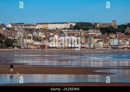 Scarborough. Vereinigtes Königreich. 09.19.19. Der Badeort Scarborough auf der North Yorkshire Coast im Nordosten von England. Stockfoto