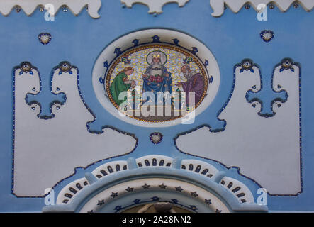 Die Kirche St. Elisabeth in Bratislava, die allgemein als Blaue Kirche bekannt Stockfoto