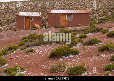 Leichter Schneefall in den Anden Dorf Machuca, Höhe über 4.000 m, San Pedro de Atacama, Región de Antofagasta, Chile, Lateinamerika Stockfoto