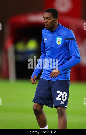 Stoke-on-Trent, Großbritannien. 01 Okt, 2019. Huddersfield Town defender Jaden Braun (28.) Während der EFL Sky Bet Championship Match zwischen Stoke City und Huddersfield Town an der Bet365 Stadium, Stoke-on-Trent, England am 1. Oktober 2019. Foto von Jurek Biegus. Nur die redaktionelle Nutzung, eine Lizenz für die gewerbliche Nutzung erforderlich. Keine Verwendung in Wetten, Spiele oder einer einzelnen Verein/Liga/player Publikationen. Credit: UK Sport Pics Ltd/Alamy leben Nachrichten Stockfoto