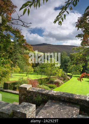 Parcevall Halle Hügel Garten und denkmalgeschützten Halle bei Skyreholme, Appletreewick, Wharfedale, die Yorkshire Dales, Großbritannien Stockfoto