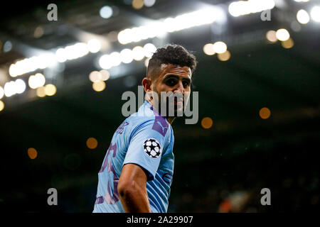 Manchester, Großbritannien. 01 Okt, 2019. Riyad Mahrez von Manchester City während der UEFA Champions League Gruppe C Spiel zwischen Manchester City und Dinamo Zagreb an der Etihad Stadium am 1. Oktober 2019 in Manchester, England. (Foto von Daniel Chesterton/phcimages.com) Credit: PHC Images/Alamy leben Nachrichten Stockfoto