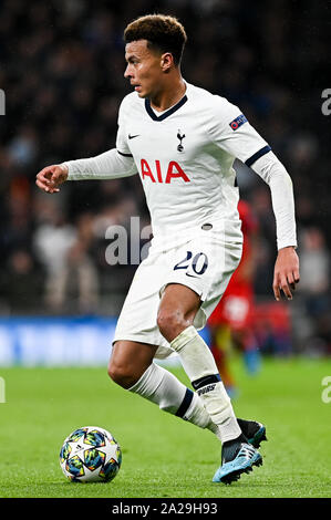 Dele Alli von Tottenham Hotspur in Aktion während der UEFA Champions League (Gruppe B) Übereinstimmung zwischen den Tottenham Hotspur und dem FC Bayern München (Endstand; Tottenham Hotspur 2:7 Bayern München) Stockfoto