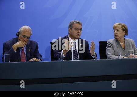 Berlin, Deutschland. 01 Okt, 2019. Bundeskanzlerin Angela Merkel bei der Pressekonferenz im Bundeskanzleramt. Das Foto zeigt den Stellvertreter. David Lipton, Direktor des IWF, der Generalsekretär der OECD, Angel Gurría, Generalsekretär der WTO, Roberto Azevêdo, ILO-Generalsekretär Guy Ryder und der Präsident der Weltbank David Malpass. (Foto von Simone Kuhlmey/Pacific Press) Quelle: Pacific Press Agency/Alamy leben Nachrichten Stockfoto