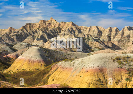 Badlands in der gelben Hügel Bereich der Badlands National Park in der Nähe der Wand, South Dakota Stockfoto