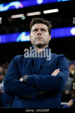 London, Großbritannien. 1. Okt, 2019. Tottenham Hotspur Manager Mauricio Pochettino ist vor dem UEFA Champions League Gruppe B Übereinstimmung zwischen den Tottenham Hotspur und dem FC Bayern München an der Tottenham Hotspur Stadion in London, Großbritannien am Okt. 1, 2019 gesehen. Bayern München gewann 7-2. Quelle: Matthew Impey/Xinhua/Alamy leben Nachrichten Stockfoto