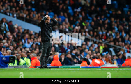 Manchester. 1. Okt, 2019. Manchester City Manager Josep Guardiola ist während der UEFA Champions League Gruppe C Spiel zwischen Manchester City und Dinamo Zagreb in Manchester, Großbritannien am Okt. 1, 2019 gesehen. Credit: Han Yan/Xinhua/Alamy leben Nachrichten Stockfoto