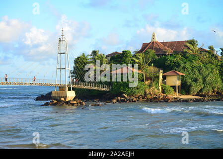 Blick auf Paravi Duwa Tempel, Matara, Sri Lanka, Asien Stockfoto