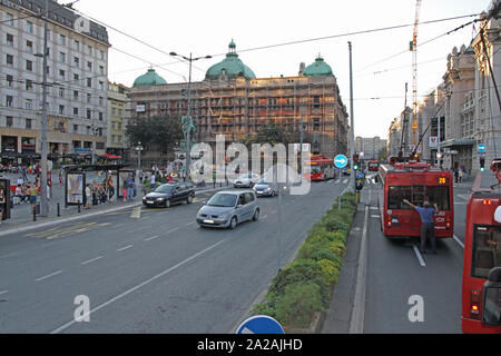 Platz der Republik/Trg Republike auf Vase Carapica Straße mit Blick auf das Nationalmuseum und das Nationaltheater, Belgrad, Serbien. Stockfoto