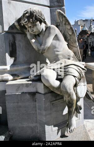 Engel schlafen in La Recoleta Buenos Aires Stockfoto